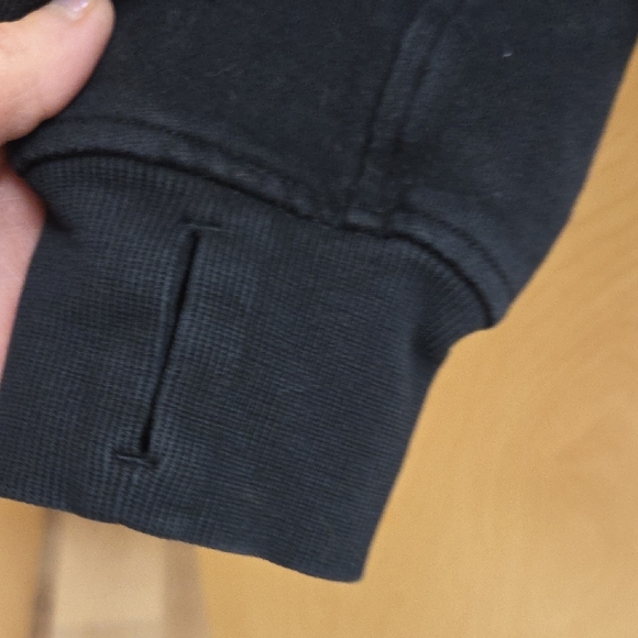 lululemon athletica Black Women's Cropped Hoodie - Picture 5 of 10